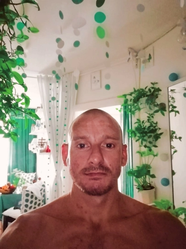 Vladimir13404186092