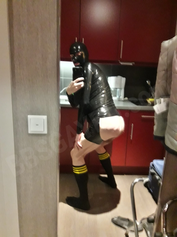 manlatex4438898